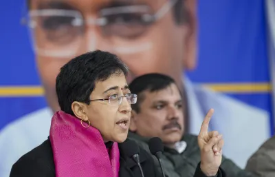 दिल्ली की CM Atishi ने तीन दिन में दूसरा पत्र लिखकर मुख्य चुनाव आयुक्त से तत्काल मुलाकात की मांग की।