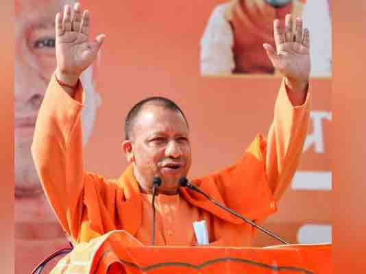 CM Yogi मिल्कीपुर में जमकर बरसे, सपा पर जमकर हमला बोला, हैरिंग्टनगंज का नाम बदलेगा