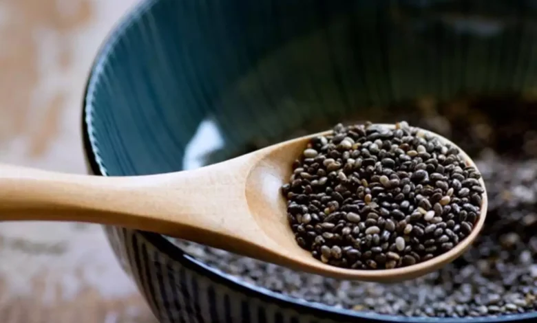 Chia Seed Benefits: ये बीज सेहत के लिए बहुत अच्छे हैं, वेट लॉस से लेकर कई गंभीर बीमारियों में लाभकारी हैं. जानें कब और कैसे खाएं?