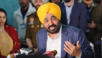 CM Bhagwant Mann: मोदी सरकार अपने नागरिकों को सम्मान और गरिमा के साथ वापस लाने में विफल रही है