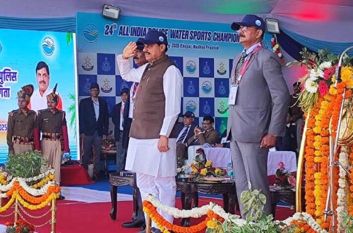 CM Mohan Yadav ने भारतीय पुलिस वॉटर स्पोर्ट्स प्रतियोगिता का शुभारंभ किया, जिसमें 22 राज्यों से 557 खिलाड़ी भाग लेंगे