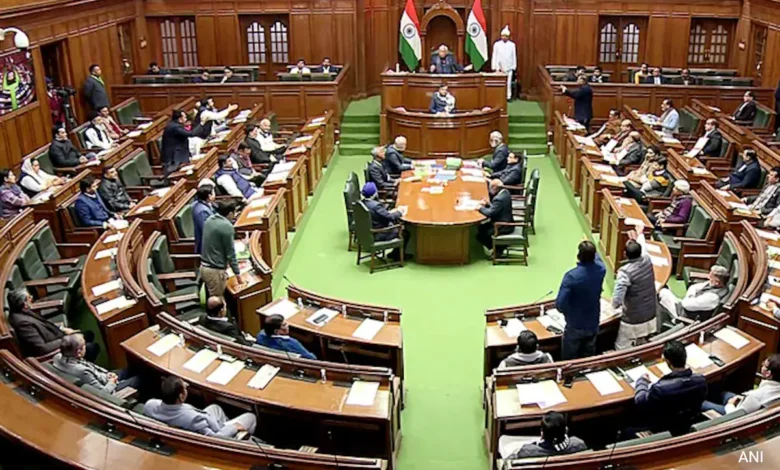 Delhi Assembly Session: दिल्ली विधानसभा का सत्र आज से शुरू होगा, जिसमें कैग रिपोर्ट प्रस्तुत की जाएगी; पहली बार विपक्ष और पक्ष दोनों में महिला नेतृत्व