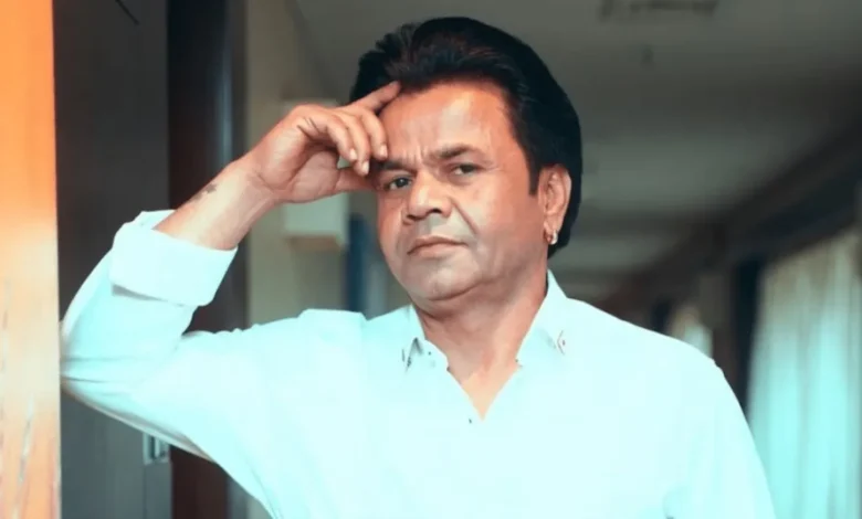 Rajpal Yadav ने समय रैना और रणबीर पर गुस्सा करते हुए कहा कि अपने मां-बाप को भी नहीं छोड़ते..