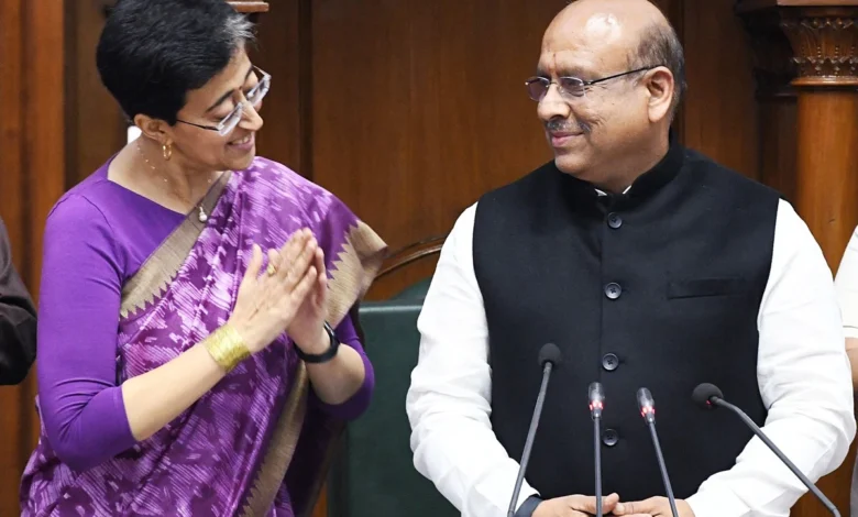 Atishi ने विजेंद्र गुप्ता को शिकायती पत्र लिखा, विपक्षी विधायकों के लिए बोलने के लिए समान समय का आह्वान किया