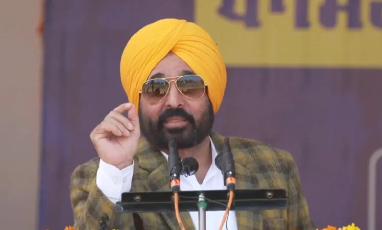 CM Bhagwant Mann ने किसानों से कहा; मेरे दरवाजे आपके लिए खुले हैं लेकिन आंदोलन के नाम पर आम जनता को परेशान न करें