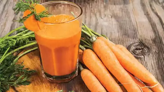 Carrot Juice Health Benefits: गाजर का जूस पीने से इतने लाभ मिलते हैं कि आप आज से ही इसे पीना शुरू कर देंगे