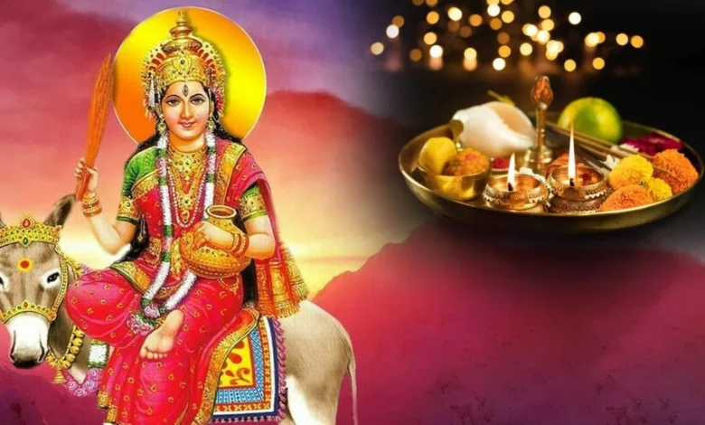 Sheetala Ashtami 2025: शीतला अष्टमी के शुभ मुहूर्त में पूजा करने से मां दुर्गा की कृपा मिलेगी!