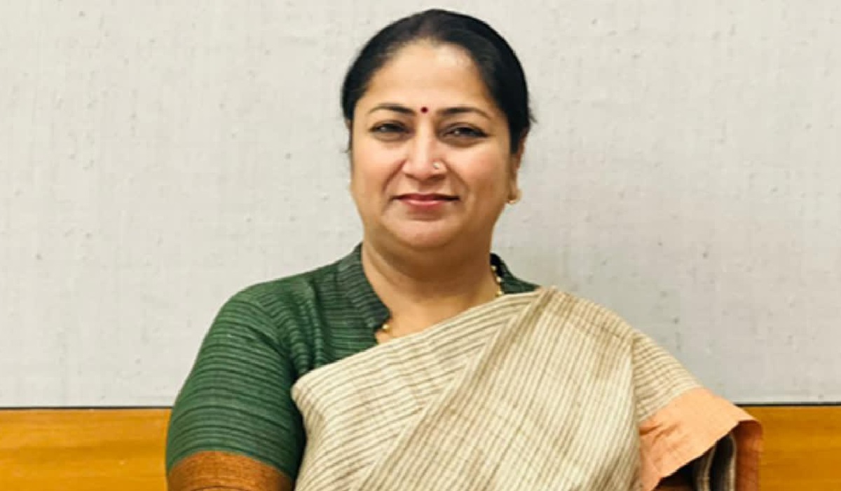 दिल्लीवासी ध्यान दें! CM Rekha Gupta ने DTC बसों को लेकर बड़ा निर्णय लिया, लक्ष्य बताया