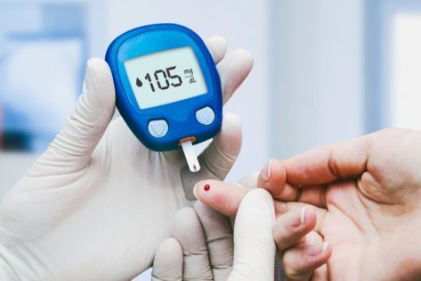 Health Tips For Diabetes Patients: डायबिटीज के मरीजों को सुबह खाली पेट इन चीजों का सेवन करने से उच्च रक्तचाप कम होगा