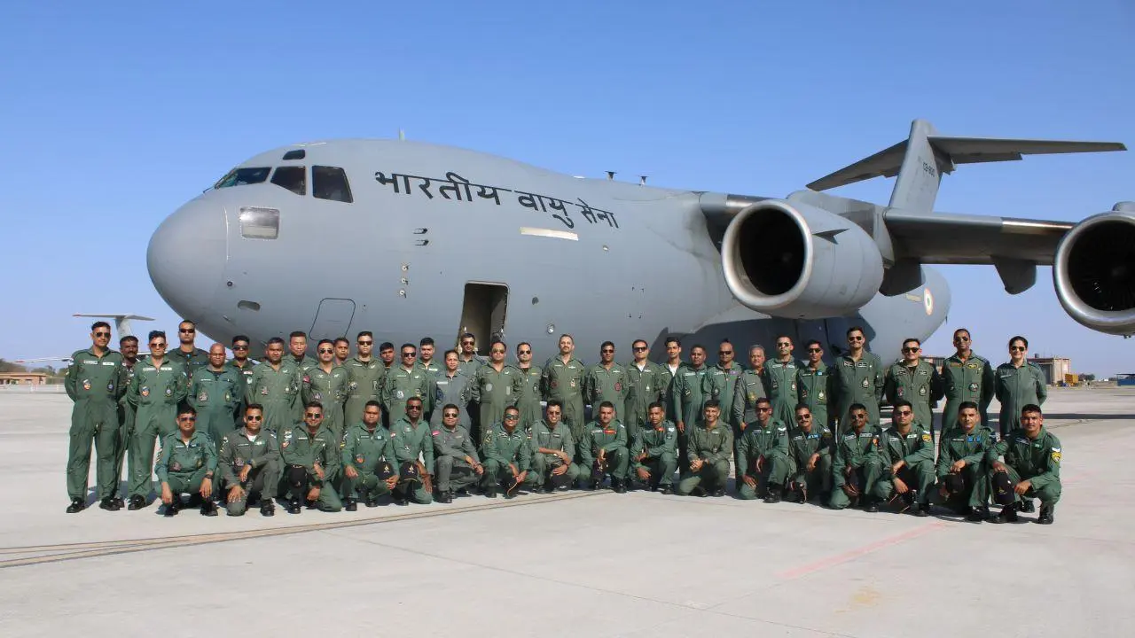 भारतीय वायु सेना ने संयुक्त अरब अमीरात में बहुराष्ट्रीय अभ्यास डेजर्ट फ्लैग-10 में भाग लिया
