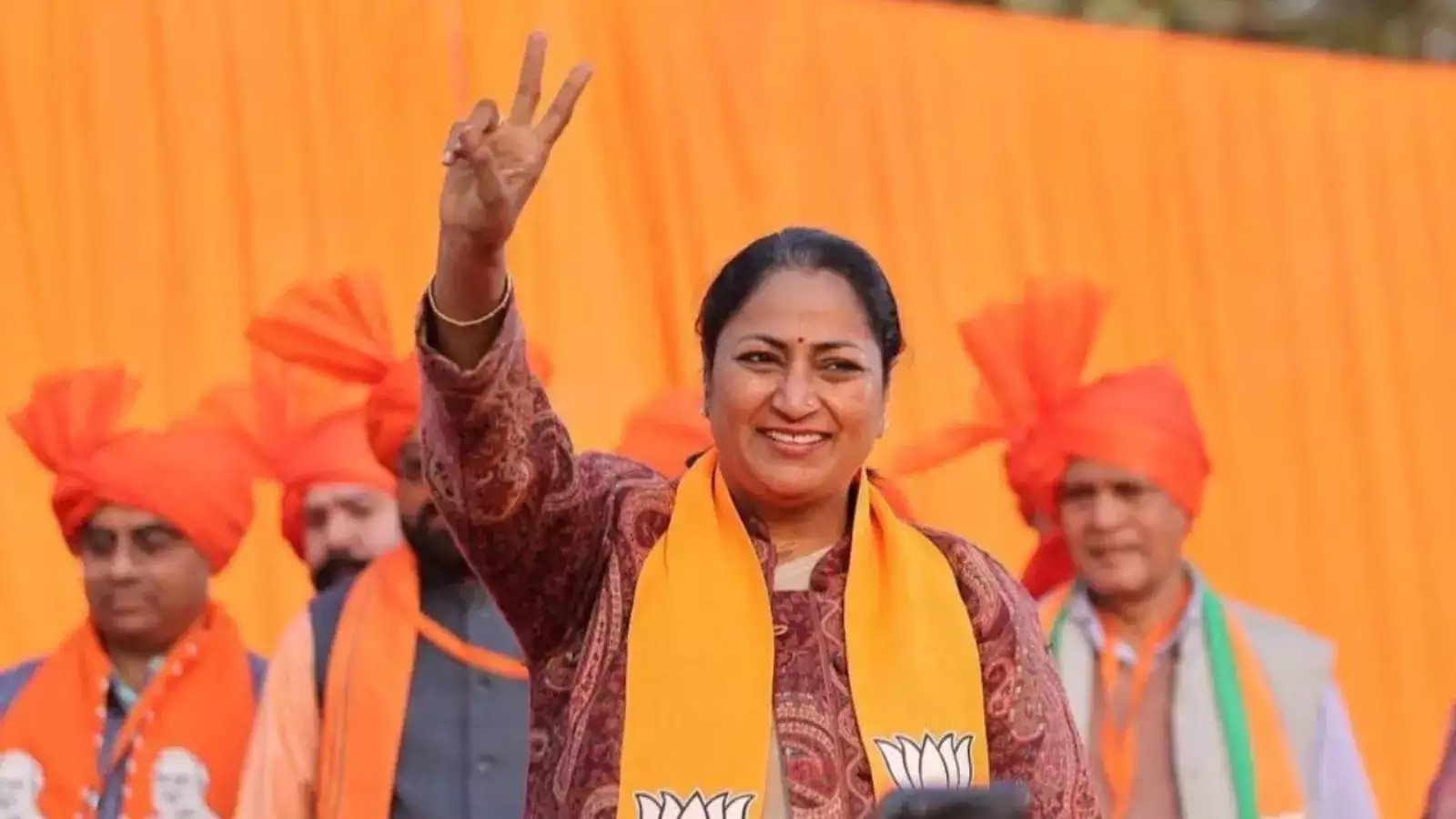 Delhi News: रेखा गुप्ता सरकार ने कहा कि अगले महीने दिल्ली में कृत्रिम बारिश होगी
