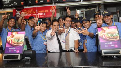 McDonald's Job: 3.75 लाख लोगों को नौकरी देने की तैयारी, इस गर्मी की छुट्टियों में नौकरी का बड़ा मौका