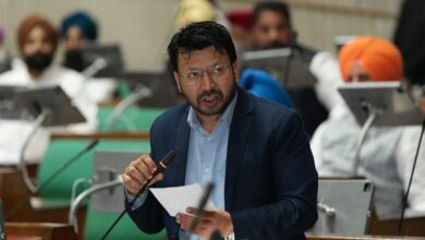 Minister Dr. Ravjot Singh ने कार्यवाही शुरू की; 24 घंटे के भीतर जवाब देने का निर्देश दिया