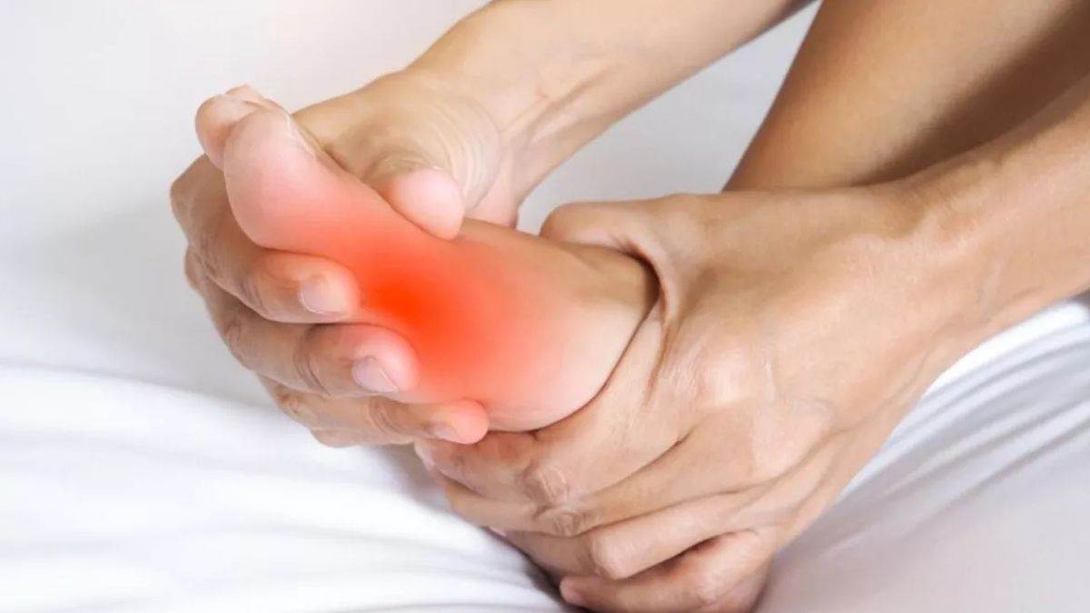 यदि आप High Uric Acid से परेशान हैं, तो इन चीजों को खाली पेट खाने से जोड़ों का दर्द कम हो जाएगा