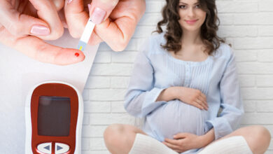 Diabetes In Pregnancy: प्रेगनेंसी में डायबिटीज को कैसे नियंत्रित करें, शुगर बढ़ने से मां और बच्चे को क्या खतरा होता है