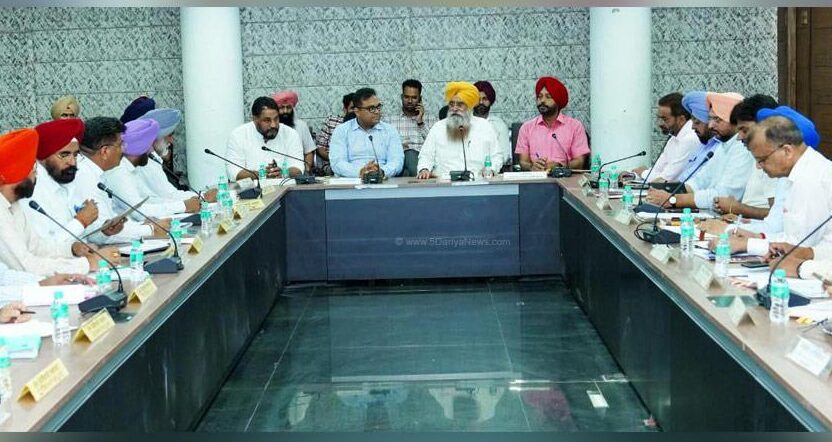 Gurmeet Singh Khudian: विविधीकरण के बीज बोना, पंजाब खरीफ मक्का को बढ़ावा देने के लिए 200 किसान मित्र नियुक्त करेगा