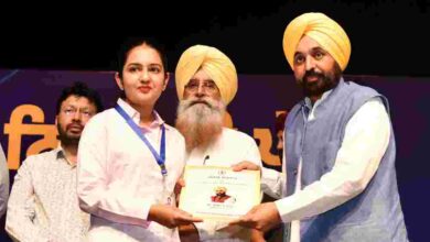CM Bhagwant Mann ने नवनियुक्त युवाओं से कहा, भ्रष्टाचार और नशे के खिलाफ धर्मयुद्ध के पैदल सैनिक बनें