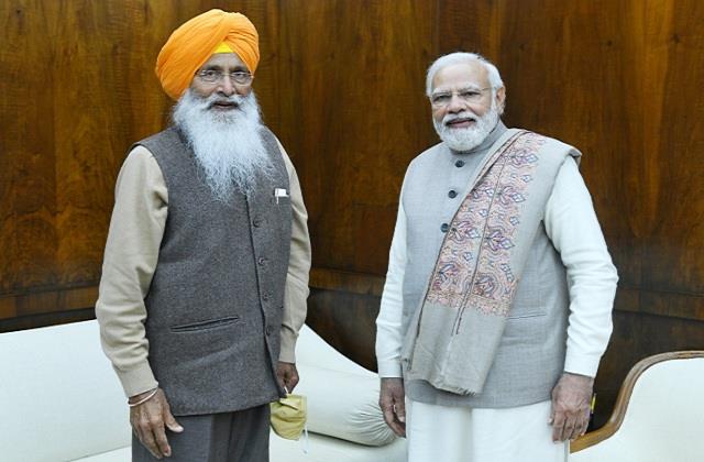 प्रधानमंत्री श्री नरेन्द्र मोदी ने श्री सुखदेव सिंह ढींडसा जी के निधन पर शोक व्यक्त किया