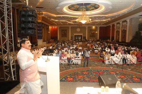 CM Mohan Yadav निजी समाचार समूह द्वारा आयोजित कार्यशाला में हुए शामिल