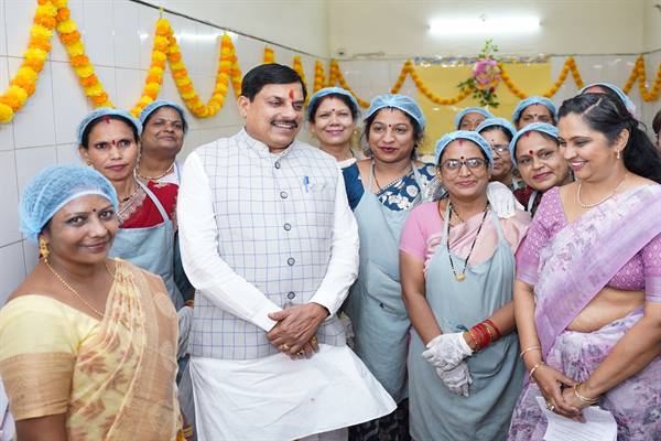 CM Mohan Yadav: मुख्यमंत्री सहायता कोष से की 5 लाख रूपये देने की घोषणा की