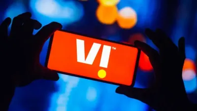 Vodafone Idea: देश में सबसे महंगा रिचार्ज, डेटा खत्म नहीं होगा, 1 साल के लिए फ्री OTT
