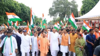 CM Yogi Adityanath ने लखनऊ में तिरंगा यात्रा करते हुए कहा कि दुनिया ने भारत के जवानों के शौर्य का लोहा माना