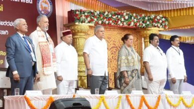 उपराष्‍ट्रपति जगदीप धनखड़ ने सिरसी में वानिकी महाविद्यालय के छात्रों के साथ वार्तालाप किया