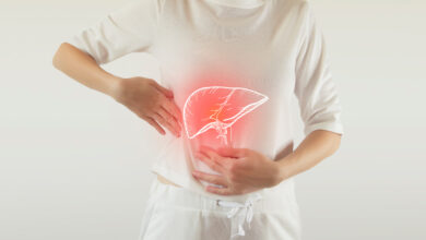 Liver Swelling Symptoms: लिवर में सूजन क्यों होती है और इसके शुरुआती लक्षण क्या हैं?