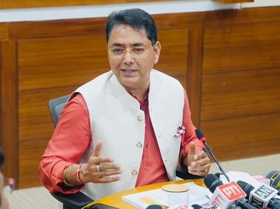 Aman Arora: पंजाब सबसे आगे; सेवा वितरण में देश में सबसे कम लंबित मामले हासिल किए