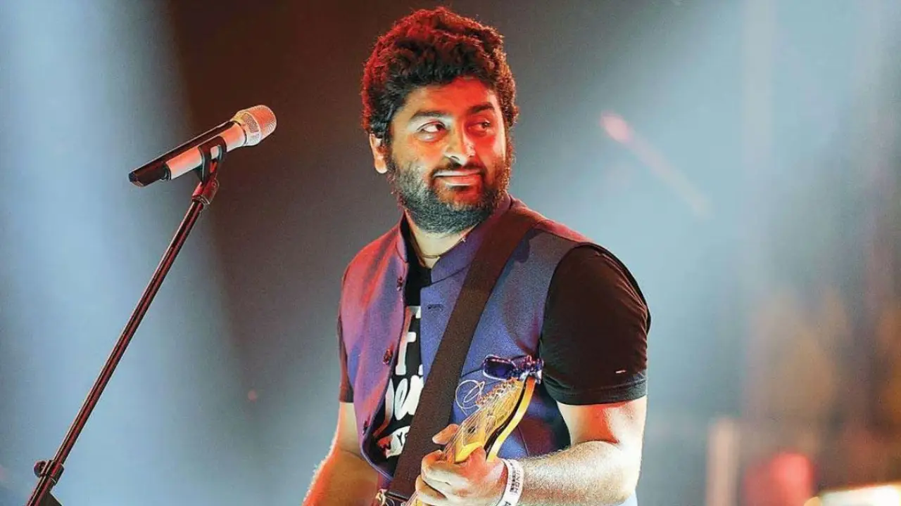 2 घंटे की लाइव परफॉरमेंस के लिए Arijit Singh इतने करोड़ लेते हैं, सुनकर दिमाग हिल जाएगा