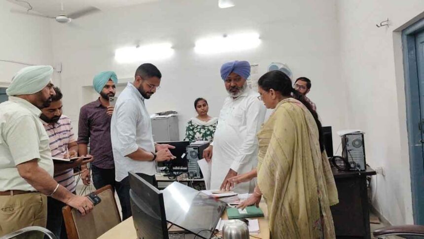 वित्त मंत्री Harpal Singh Cheema ने पटियाला में आबकारी एवं कराधान विभाग मुख्यालय का औचक निरीक्षण किया