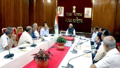 राज्यपाल श्री मंगुभाई पटेल से छत्तीसगढ़ में सिकल सेल के अनुभवी चिकित्सक की सौजन्य भेंट