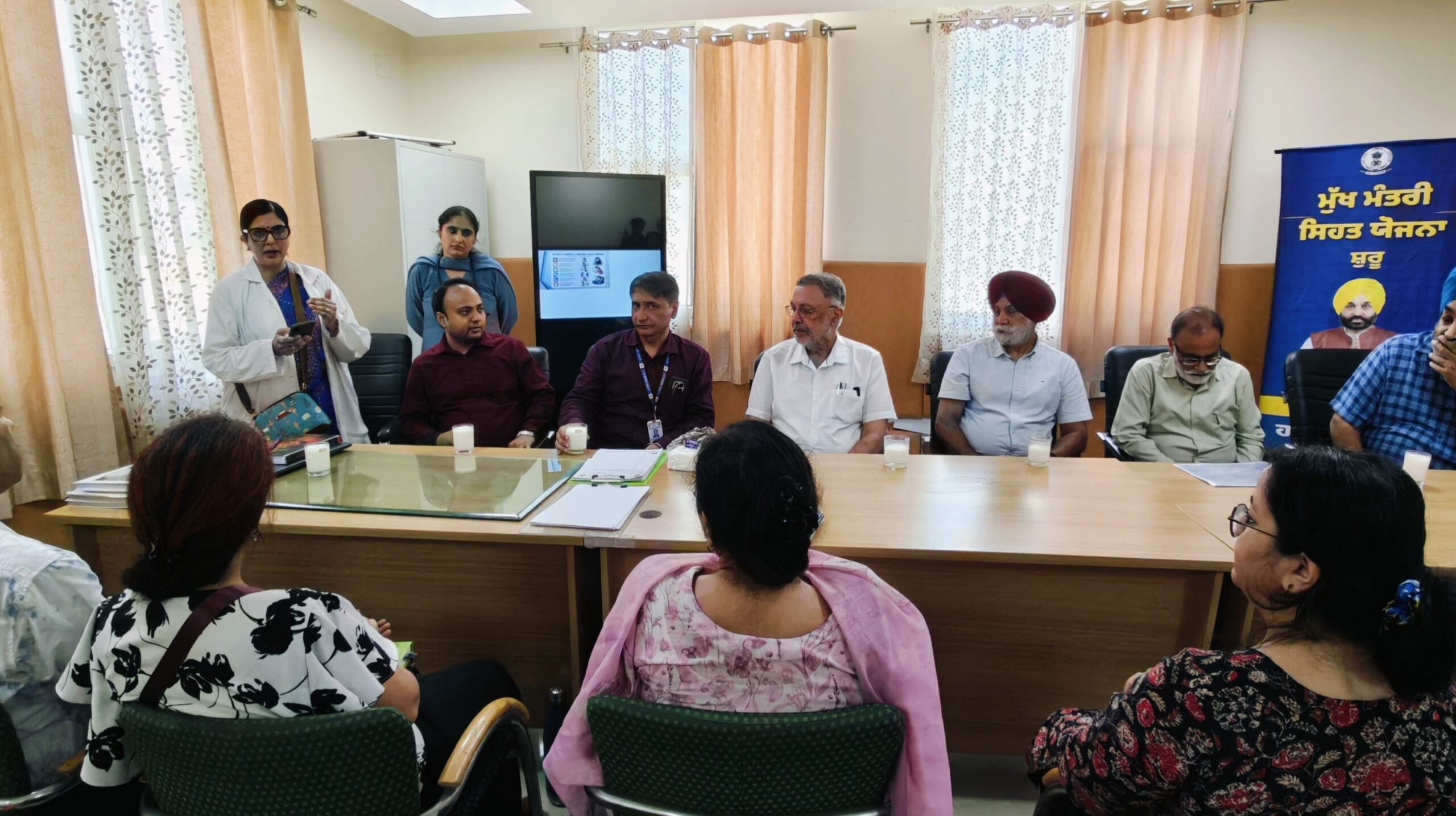 मोहाली में AAP नेता बलबीर सिंह ने ऑटिज्म और न्यूरोडेवलपमेंटल सेंटर का किया दौरा, अभिभावकों से किया संवाद